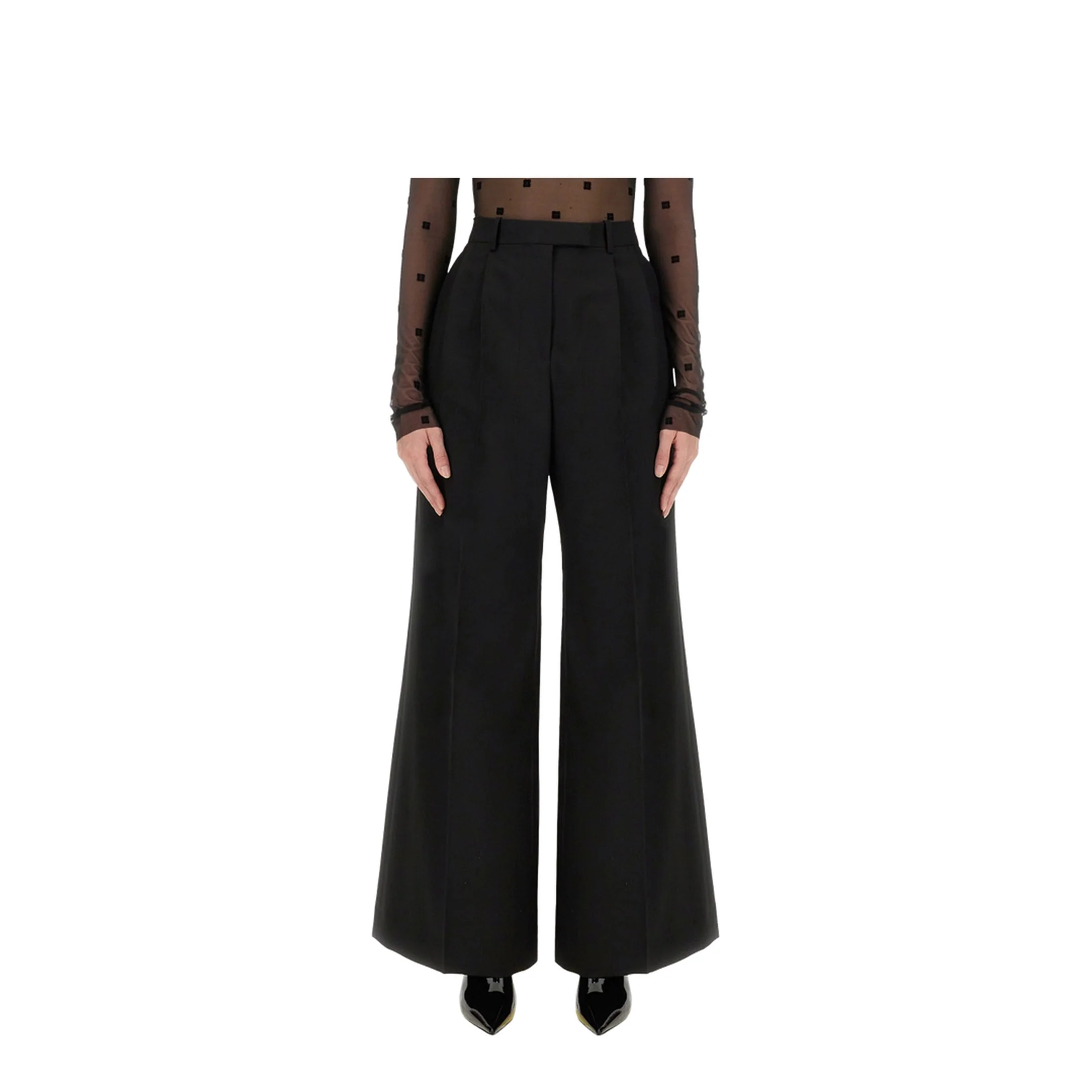 PANTSUIT