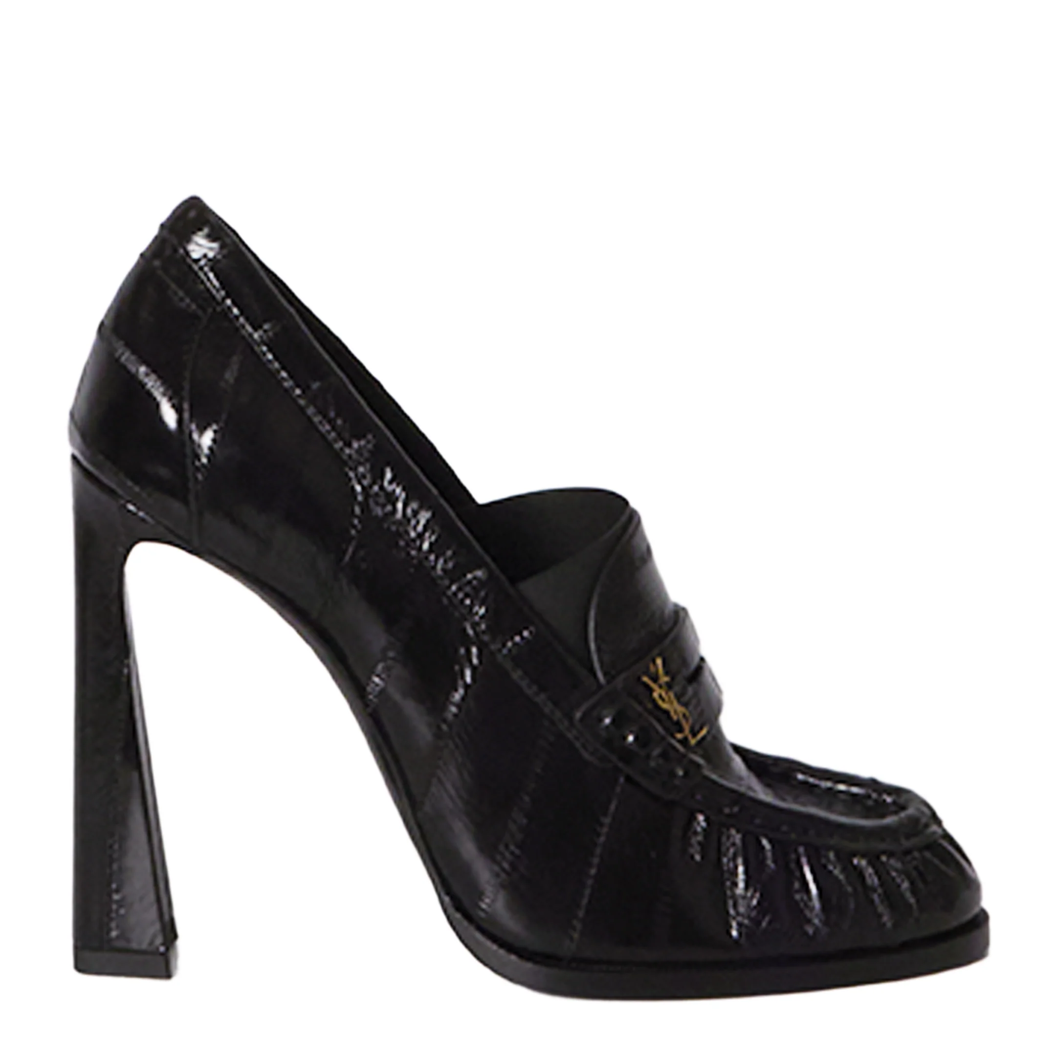 Loafer Pumps in Eel Skin