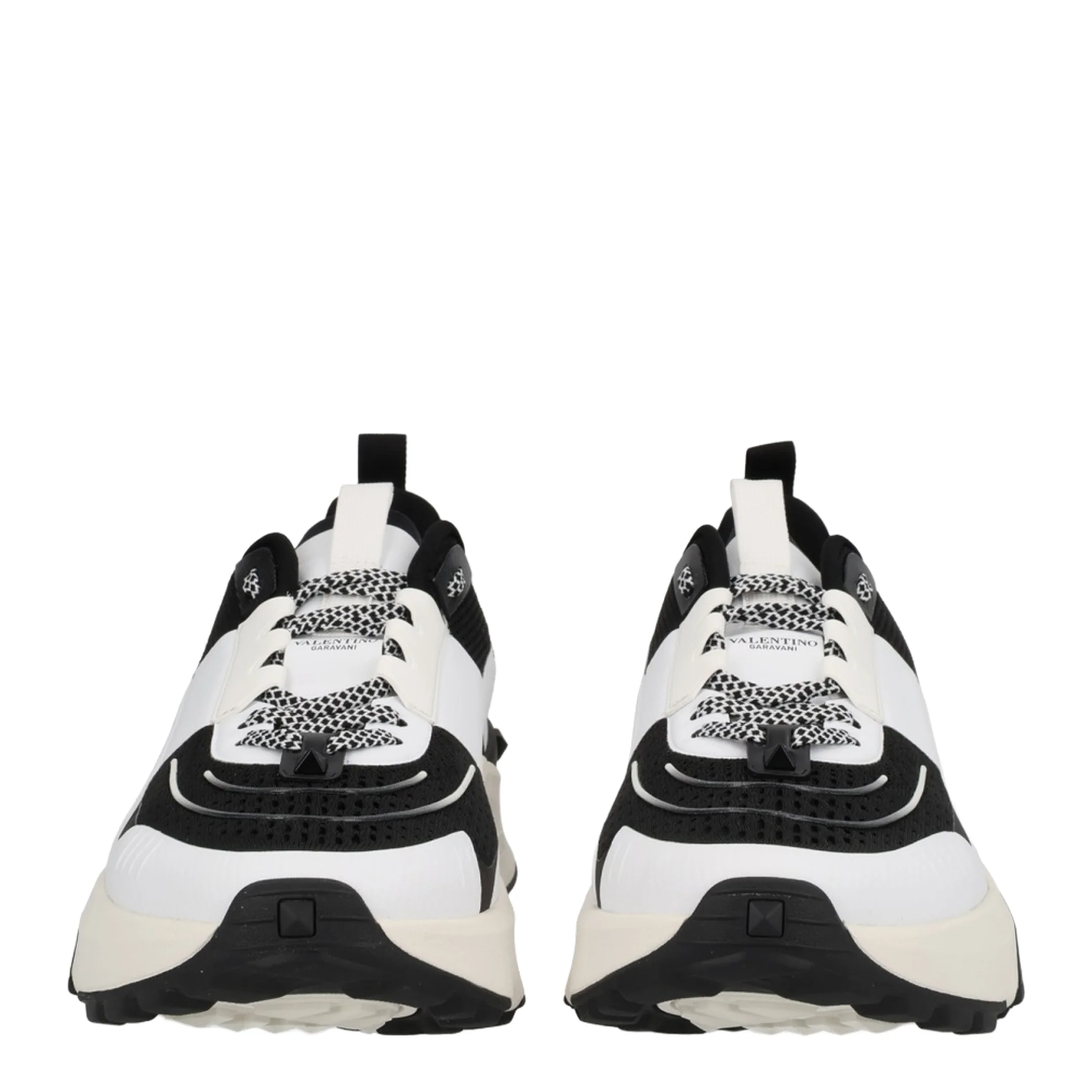 True Act Sneaker - Image 3